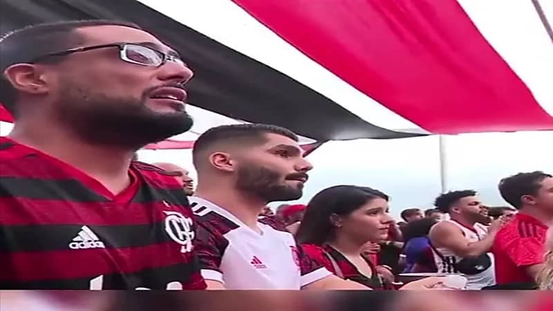 شاهد.. صدمة وبكاء في كوباكابانا بعد إعلان نهاية مباراة الهلال و فلامنجو