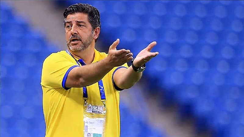 فيتوريا يوضحه مستقبله بعد عرض الأهلي