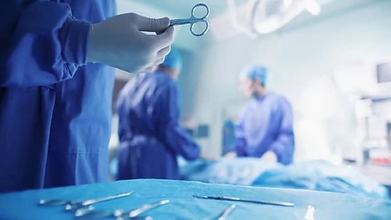 بالفيديو .. استشاري يوضح نسبة قص المعدة في عمليات التكميم