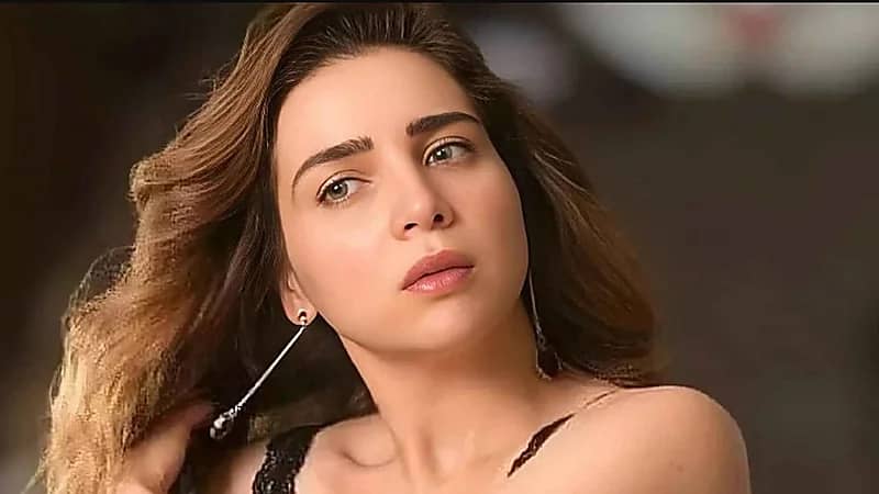 لأول مرة .. مي عز الدين تكشف عن سبب عدم زواجها