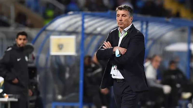 الأهلي يعلن رسميًا تجديد عقد المدرب روبرت سيبولدي