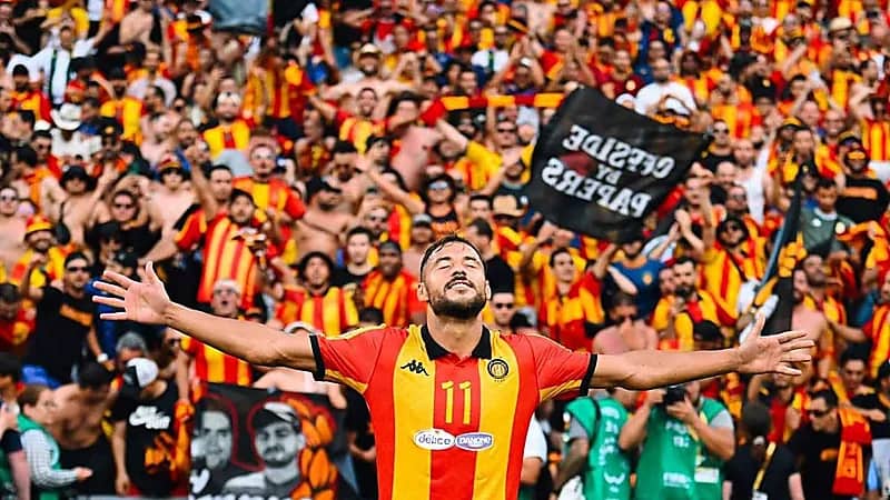 إطلاق سراح نجم الترجي التونسي بعد توقيفه في باريس