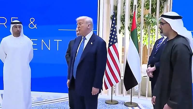 ترامب يعود إلى الوطن لاستقبال حفيده الحادي عشر .. فيديو