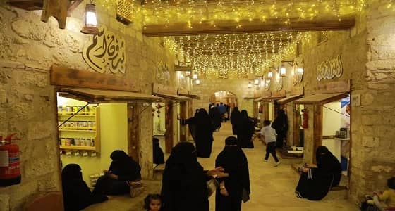 38 أسرة تستفيد من إطلاق المرحلة الثانية من سوق الليل الشعبي للأسر المنتجة