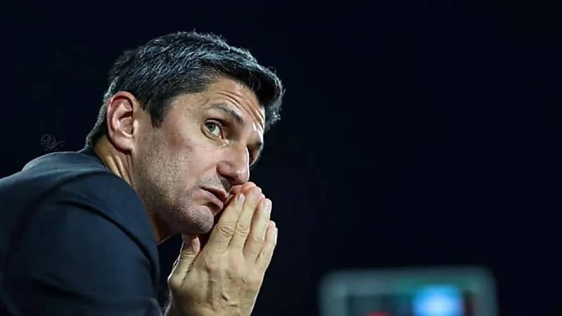 إقالة لوشيسكو تتصدر الصحف الرومانية