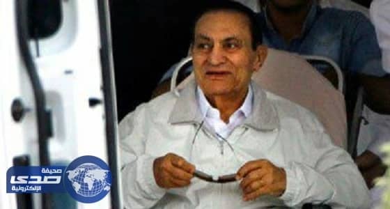 إعلامي كويتي : يا مبارك ثوبك أبيض اعذرنا لقد قسونا عليك