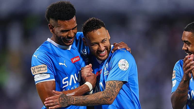 نيمار يهنئ علي البليهي بيوم ميلاده .. صورة