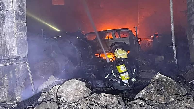 اندلاع حريق في مبنى بالأحساء