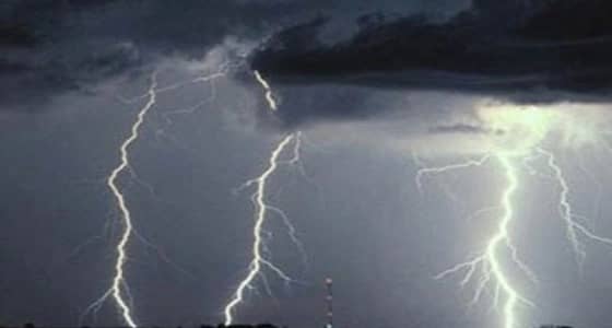 إنذارات بوجود سحب رعدية في 4 مناطق بالمملكة