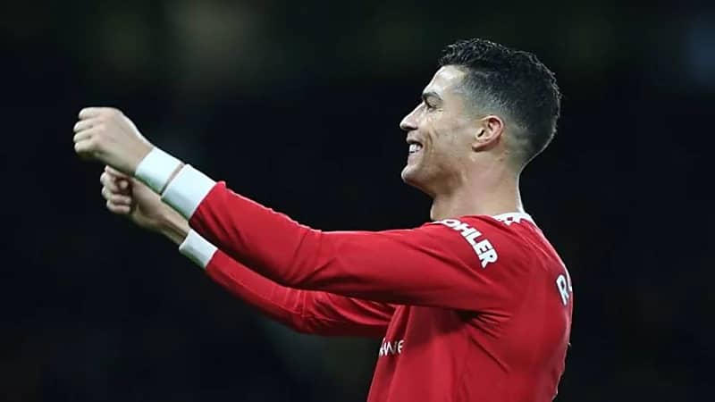 إنهاء الجدل حول مصير رونالدو مع مانشستر يونايتد