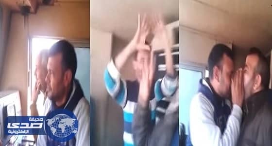 بالفيديو.. سائقو قطار يتعاطون المخدرات