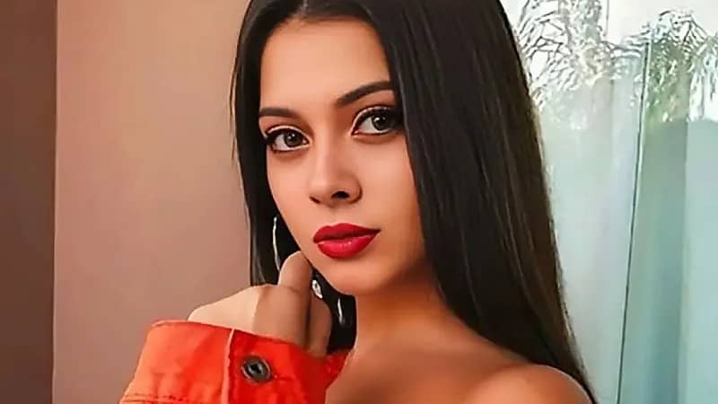 مصرع مؤثرة بطريقة مروعة داخل حمام منزلها
