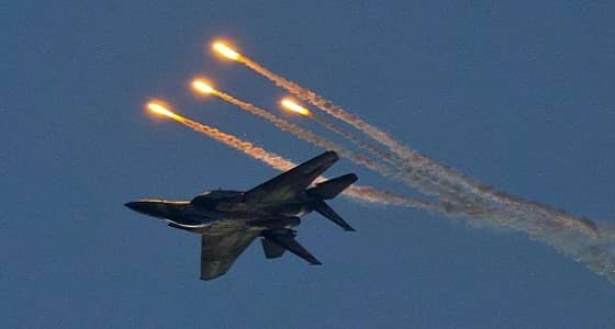 هجوم جوي إسرائيلي يدعم التنظميات الإرهابية في سوريا