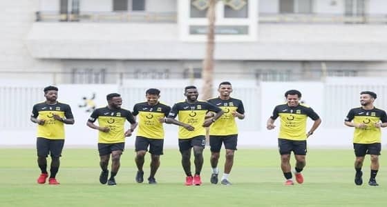 نفاذ أكثر من 30 ألف تذكرة لمباراة الاتحاد والنصر