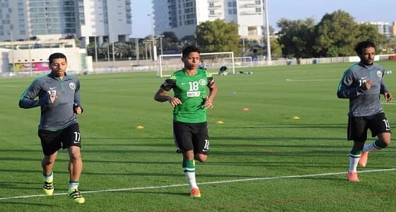 استبعاد هزازي والقرني من المنتخب للاصابة