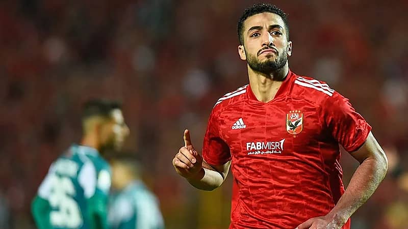 عروض سعودية وقطرية لضم نجم الأهلي المصري