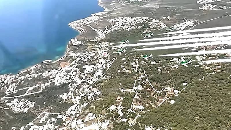 الصقور السعودية تبهر اليونانيين وتتجه إلى إيطاليا .. فيديو