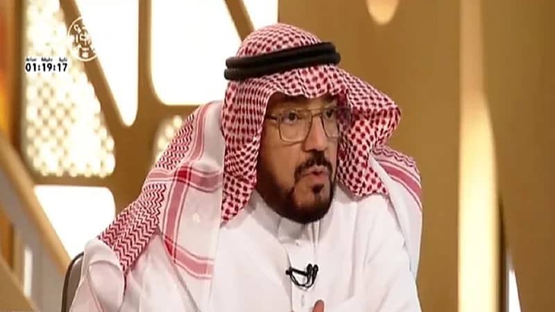 أستاذ تاريخ يوضح الفرق بين يومي "التأسيس" و"الوطني"