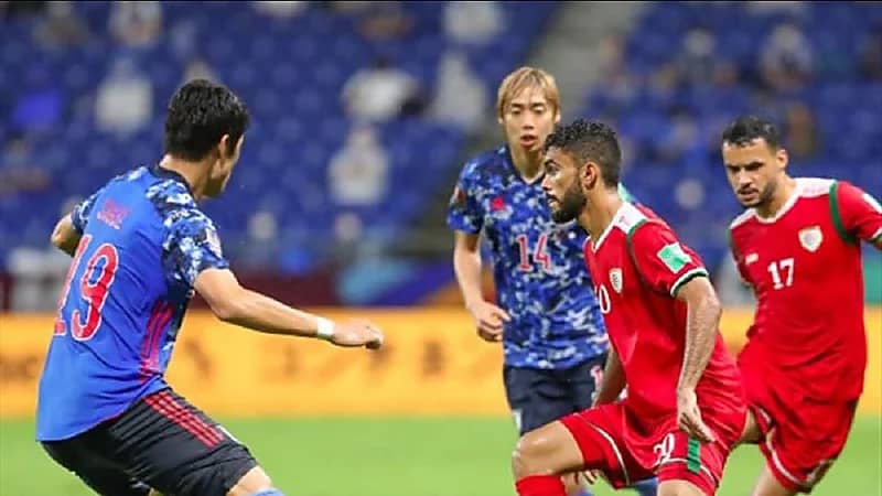 عُمان تتغلب على اليابان في الوقت القاتل