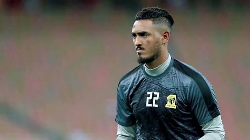 الشباب يتعاقد رسميا مع فواز القرني لمدة 3 مواسم 