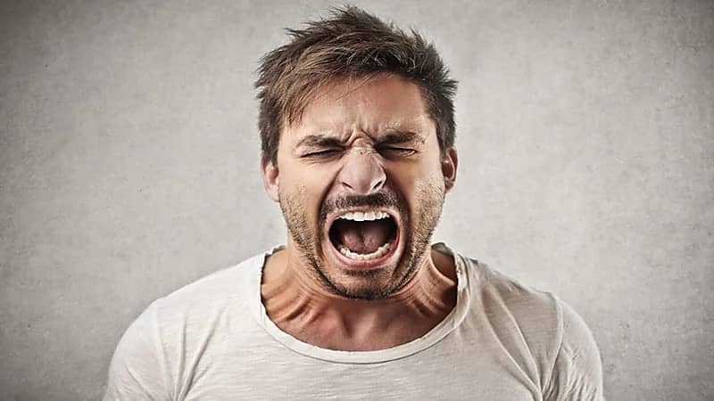 كيف يعاقب المريض النفسي قانونيًا في حال الاعتداء أو التسبب بضرر؟