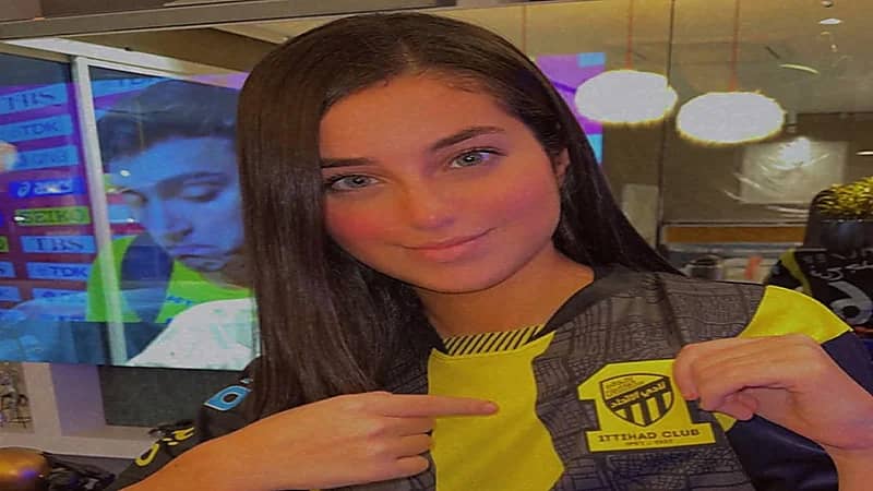 فرح جفري تنضم رسميًا لنادي الاتحاد