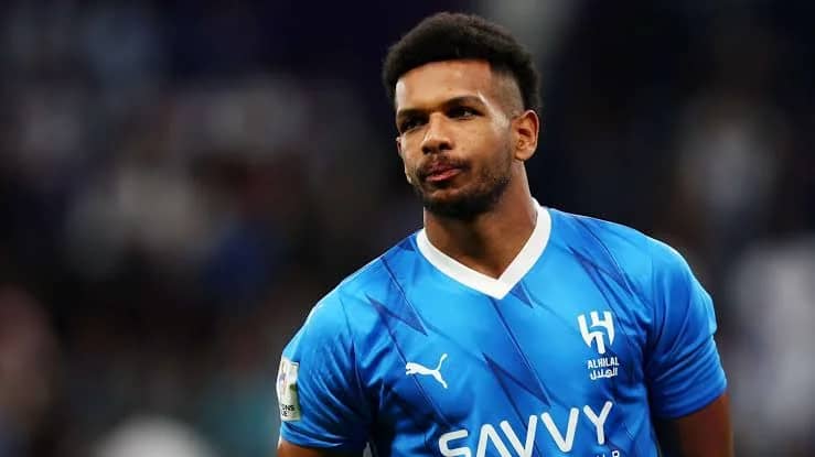 احتفال البليهي بفوز الفتح يثير التفاعل على وسائل التواصل