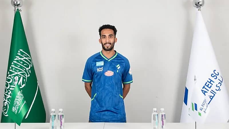 الفتح يفعل بند شراء عقد لاعب الهلال