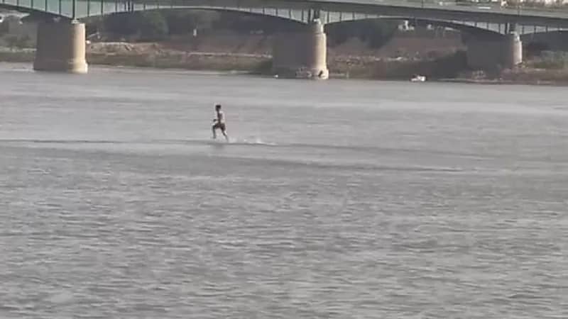 بالفيديو.. انخفاض كبير في منسوب مياه نهر دجلة بالعراق