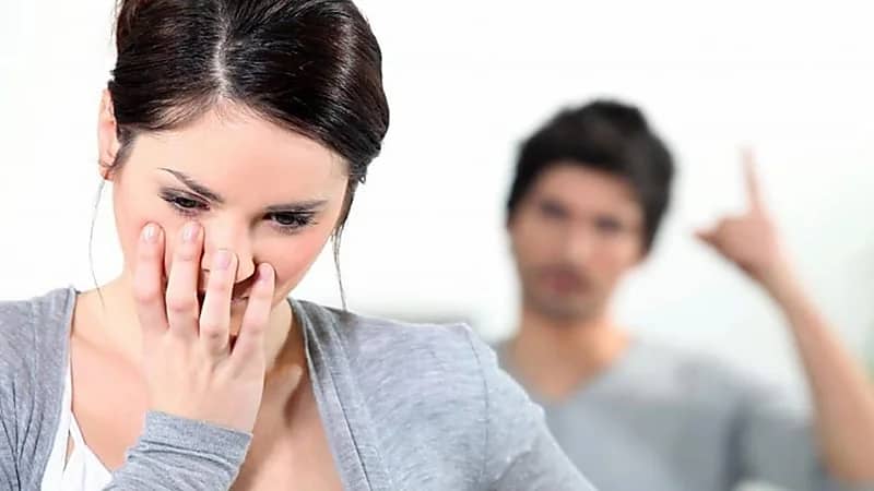 "استشاري" يوضح صفات الشخصية النرجسية