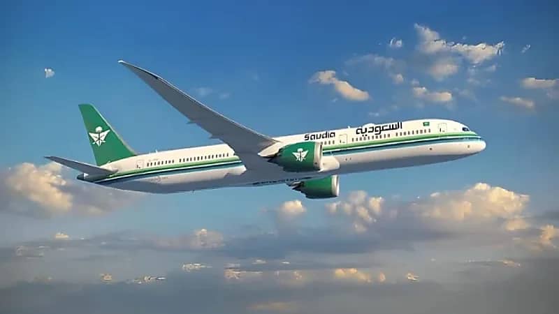 وفاة مدير المقصورة في الخطوط السعودية خلال رحلة جوية من جدة إلى لندن