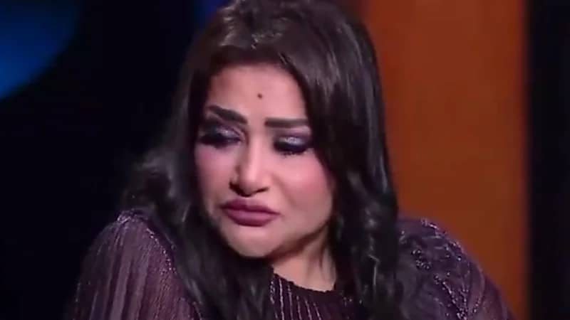 بدرية طلبة تدخل في نوبة بكاء على الهواء بعد عرض صورة زوجها الراحل .. فيديو