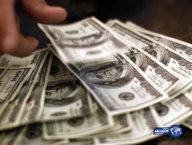 إليكم سرّ وجود المرآة في المصعد