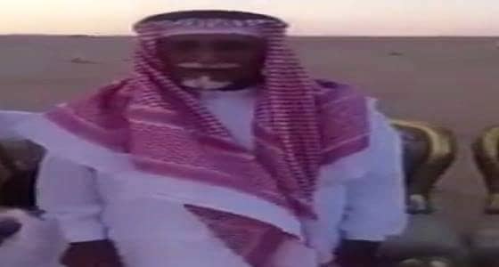 بالفيديو.. عجوز في الـ85 عاماً يتزوج فتاة عمرها 15 عاماً