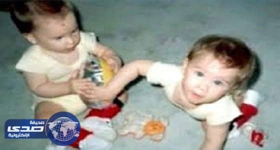 بالفيديو..غرق توأمان هنديان داخل غسالة ملابس