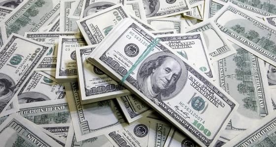 الدولار يرتفع أمام الين