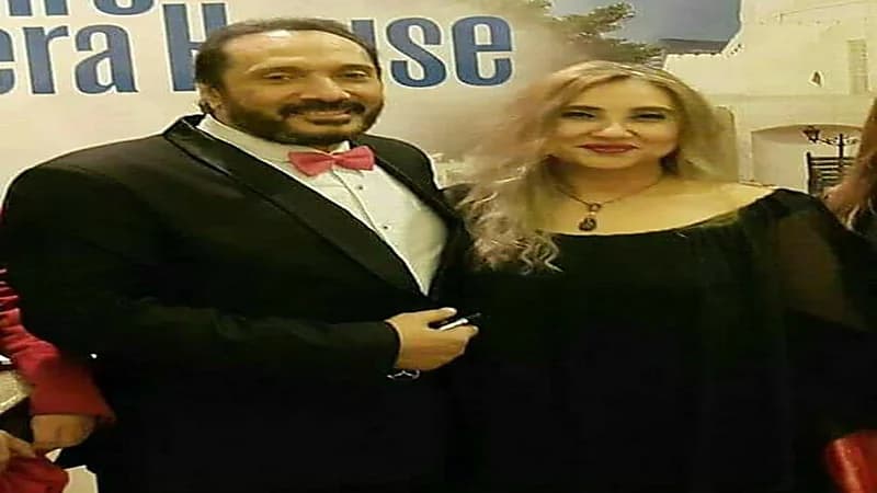 كورونا يصيب الفنان المصري علي الحجار وزوجته