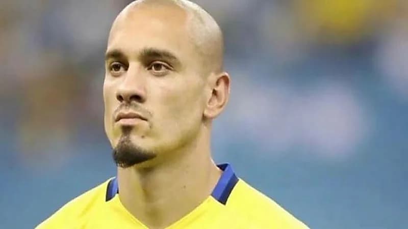 تصرف مفاجئ من مايكون تجاه النصر قبل العودة للتدريبات