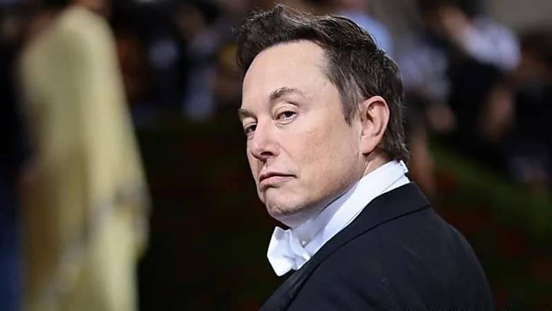 الصين تحذر إيلون ماسك بسبب فيروس كورونا