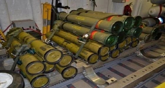 بالصور.. مواطن يحول حاويات بضائع إلى منزل صغير