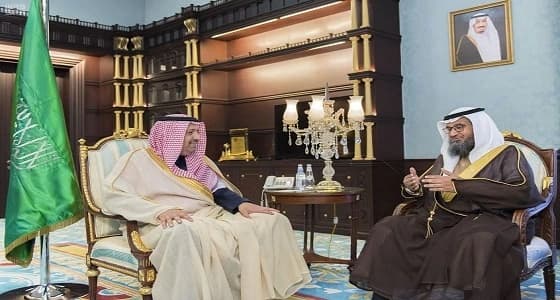 أمير الباحة يتسلم التقرير السنوي عن إنجازات مركز المعلومات الوطني بالمنطقة