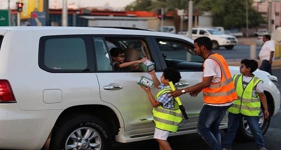 أطفال تبوك يضيئون حملة " رمضان أمان " بالمنطقة ويعطون أجمل الدروس للعمل الخيري
