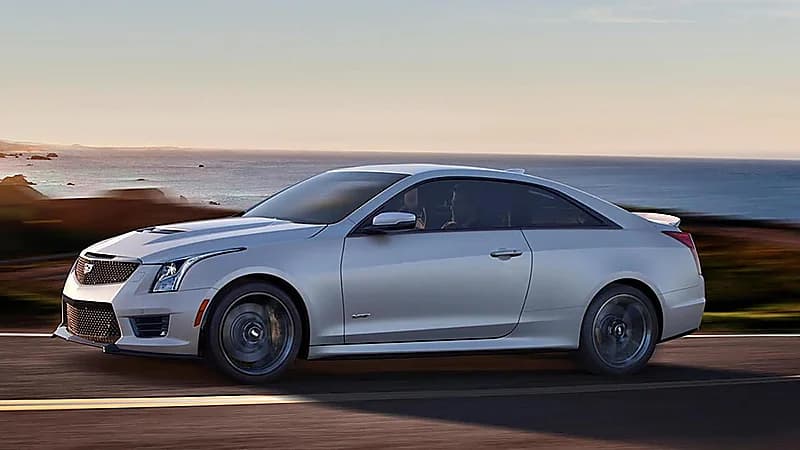 بالصور.. أفضل سيارات كاديلاك V Series الرياضية الشهيرة