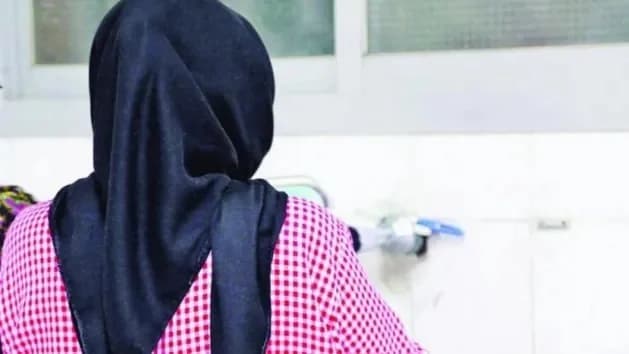 "الموارد البشرية" تعلن سحب 400 رخصة من مكاتب الاستقدام