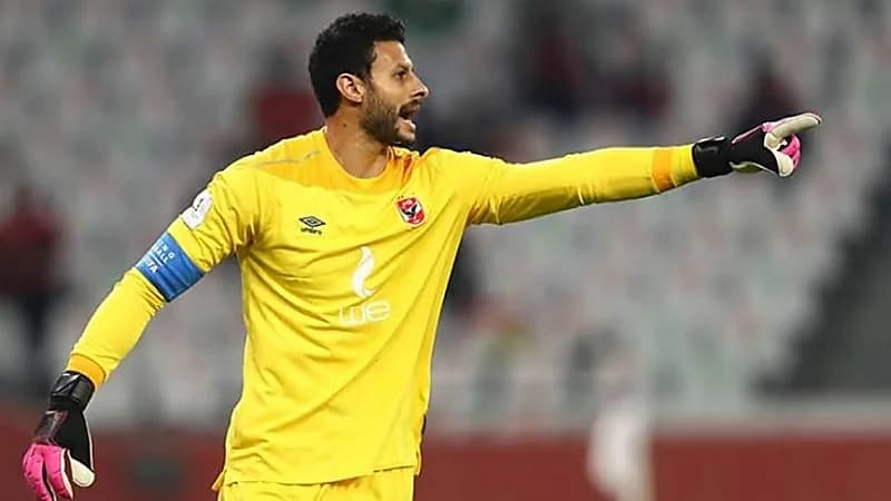 القادسية يفاوض حارس الأهلي المصري