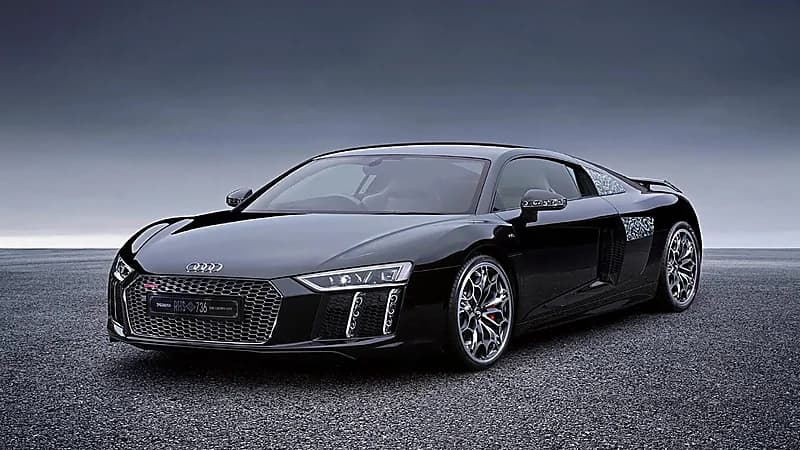 بالصور.. أودي تزيح الستار عن سيارة جديدة بديلة لـ R8