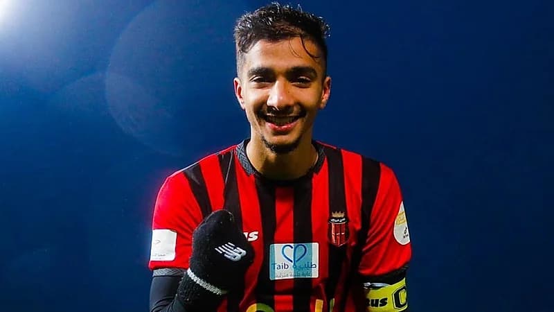 الشباب يسعى لتعويض حسان تمبكتي بـ الشويرخ