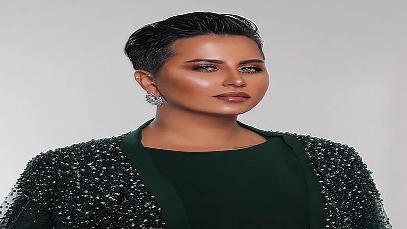صورة نادرة للفنانة شمة حمدان وهي طفلة