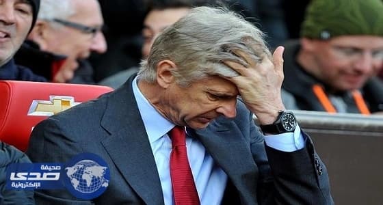 لاعب أرسنال السابق يطالب بتعيين اليجري