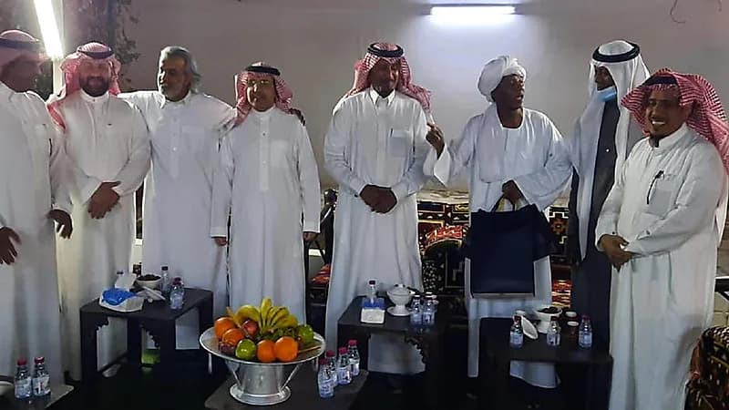 "مهنة المتاعب" تجمع رفقاءها في احتفالية وداعية بـ"حسن إبراهيم"